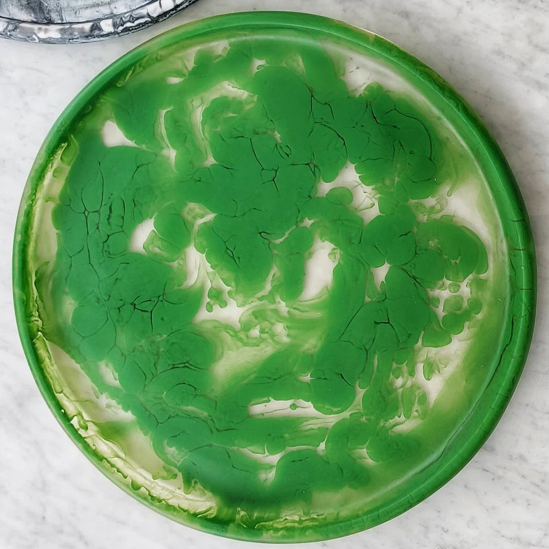 Resin Rimmed Platter XL - Esmeralda (Green Swirl)  **PRE ORDER**