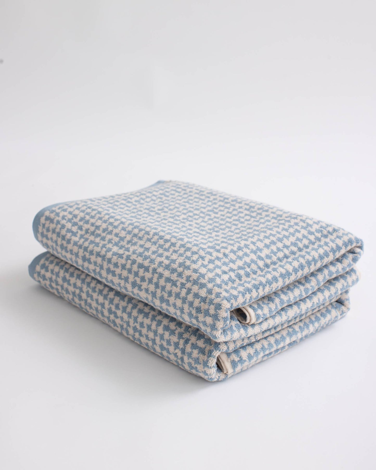 Hand Towel - Houndstooth in Blue Haze