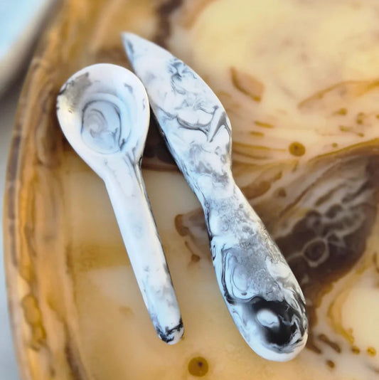 Resin Knife + Spreader - Perla (White Swirl)