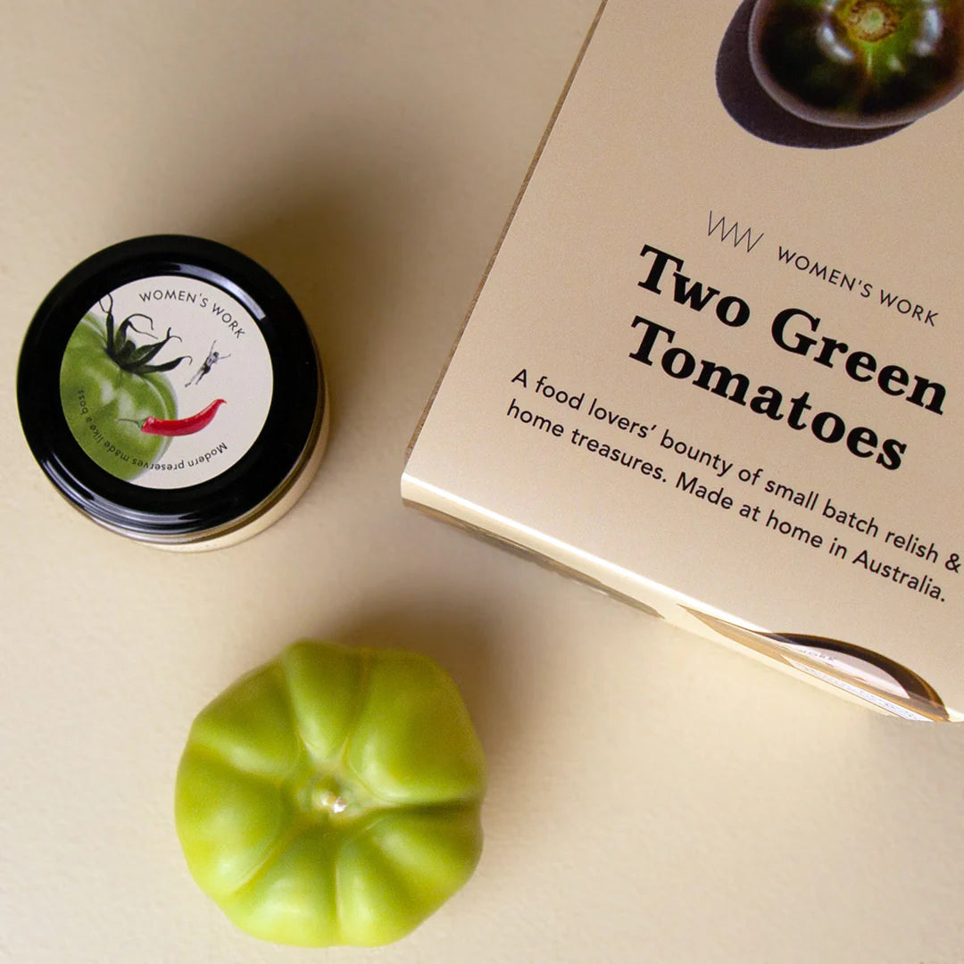 Two Green Tomatoes - A Relish & Candle Gift Set PETITE