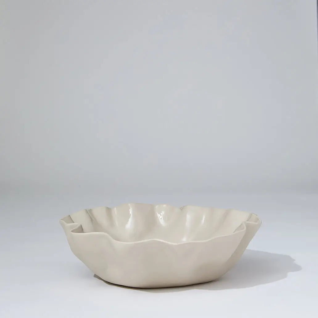 Ruffle Bowl - Chalk White (L)