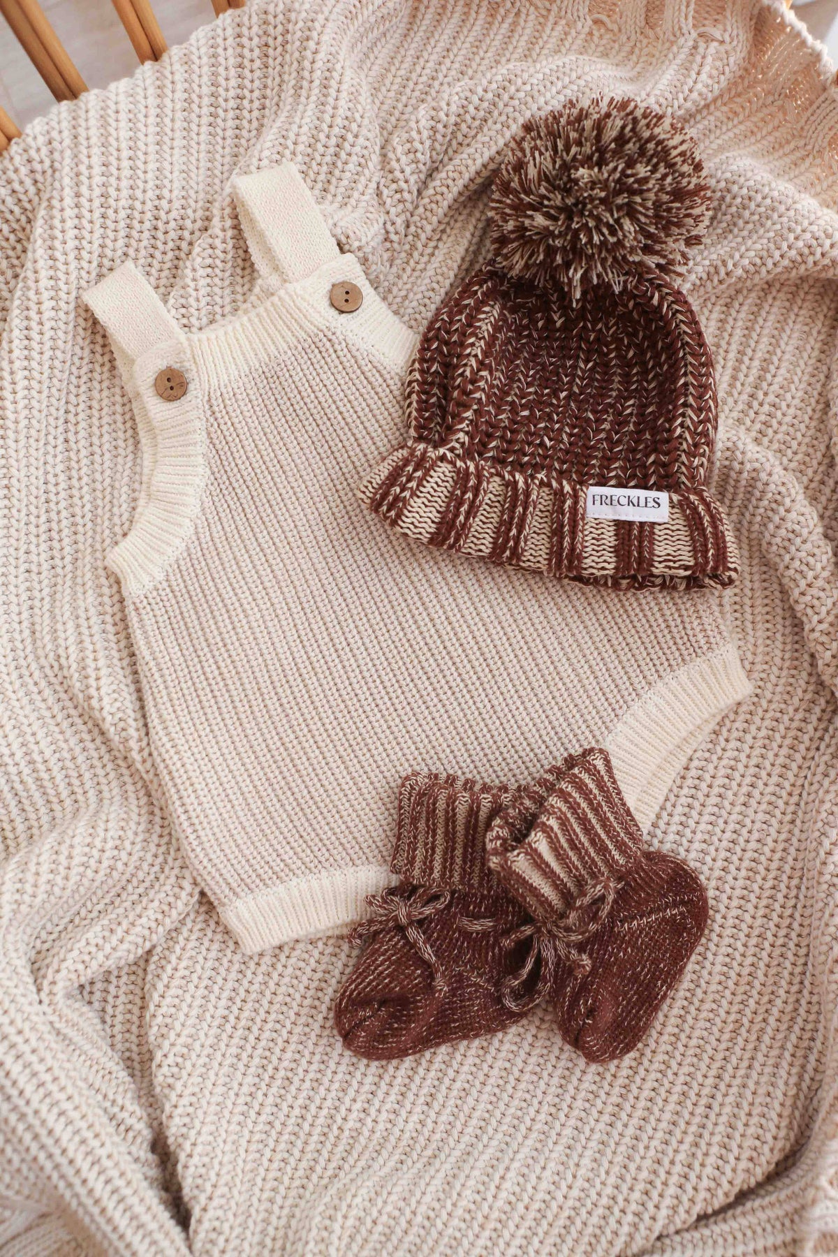 Chunky Button Romper - Oat (0-3M)
